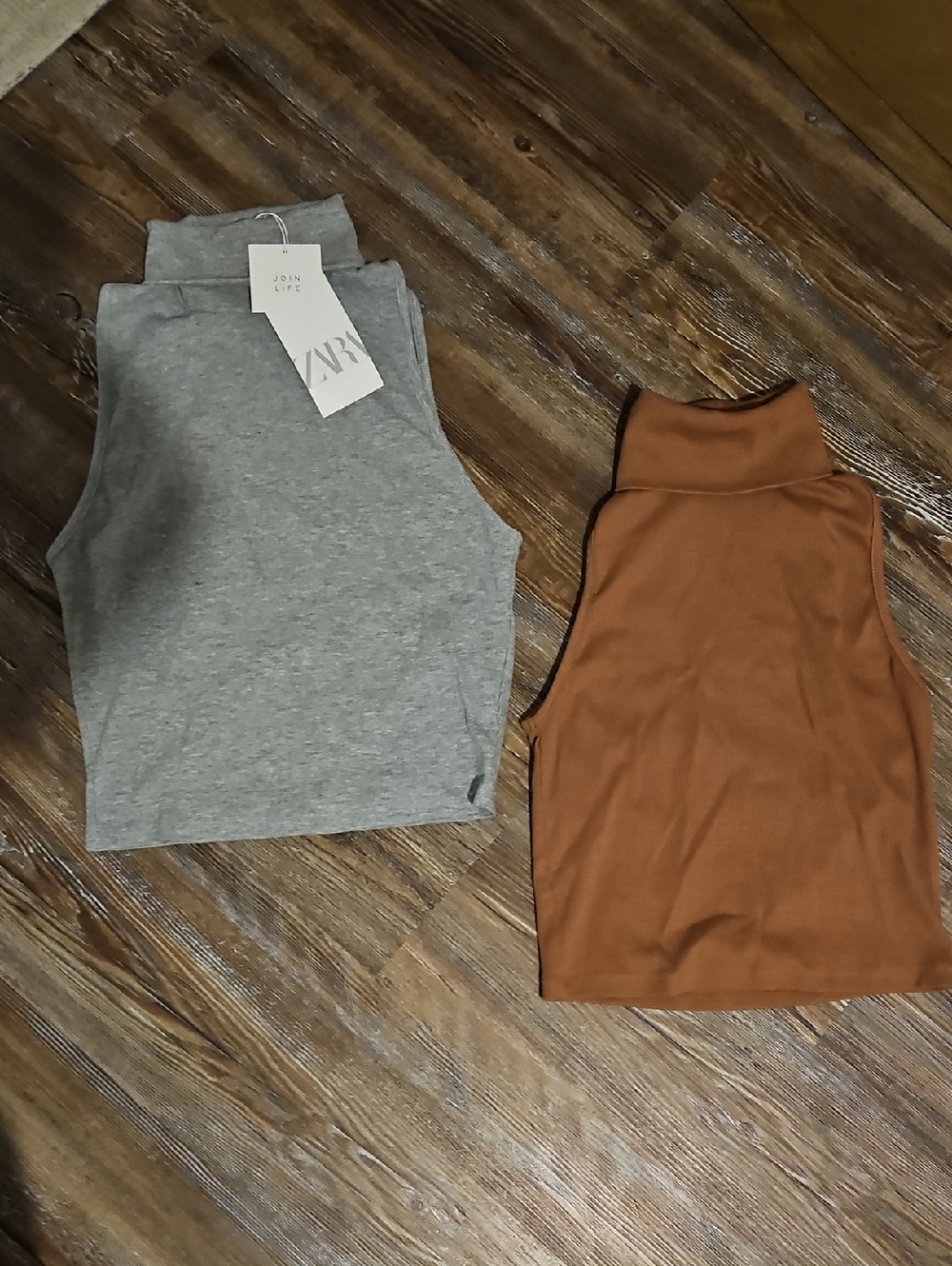 Zara Sleeveless Mock Neck Camisoles - Grey & Brown